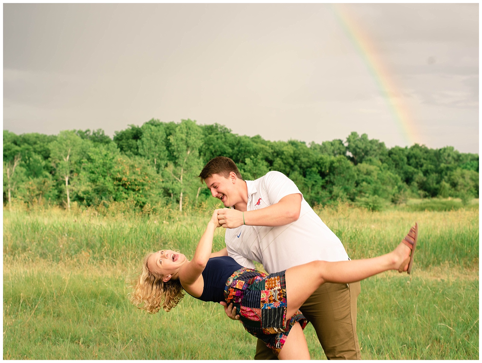 Couple Session in the Rain // Alison Brooke Photography